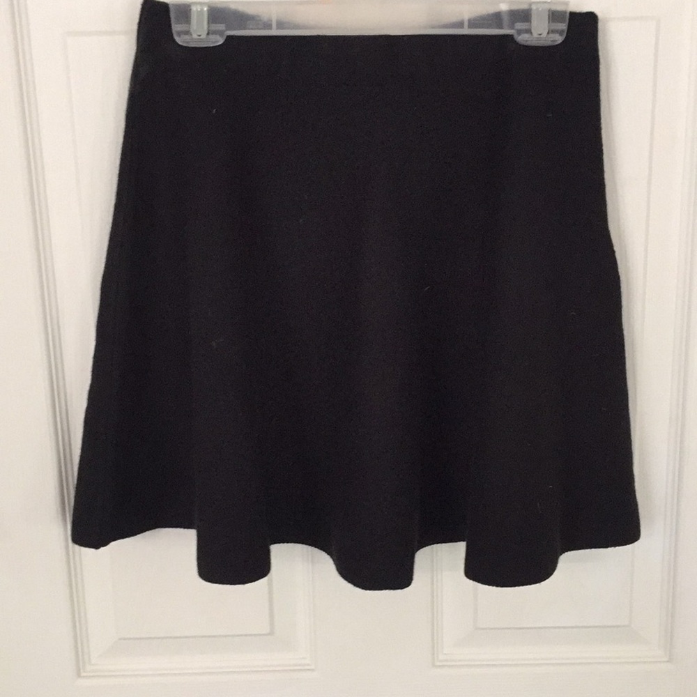 Black skater skirt